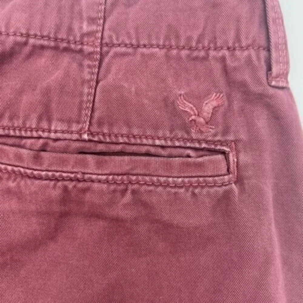 American Eagle Men's Burgundy Chino Shorts 31 Cotton Casual Classic Preppy‎